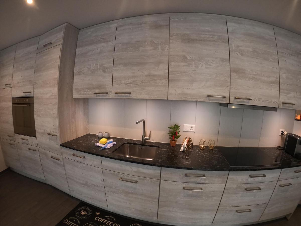 The Golf Apartments Interlaken Extérieur photo