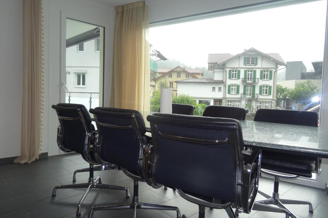 The Golf Apartments Interlaken Extérieur photo