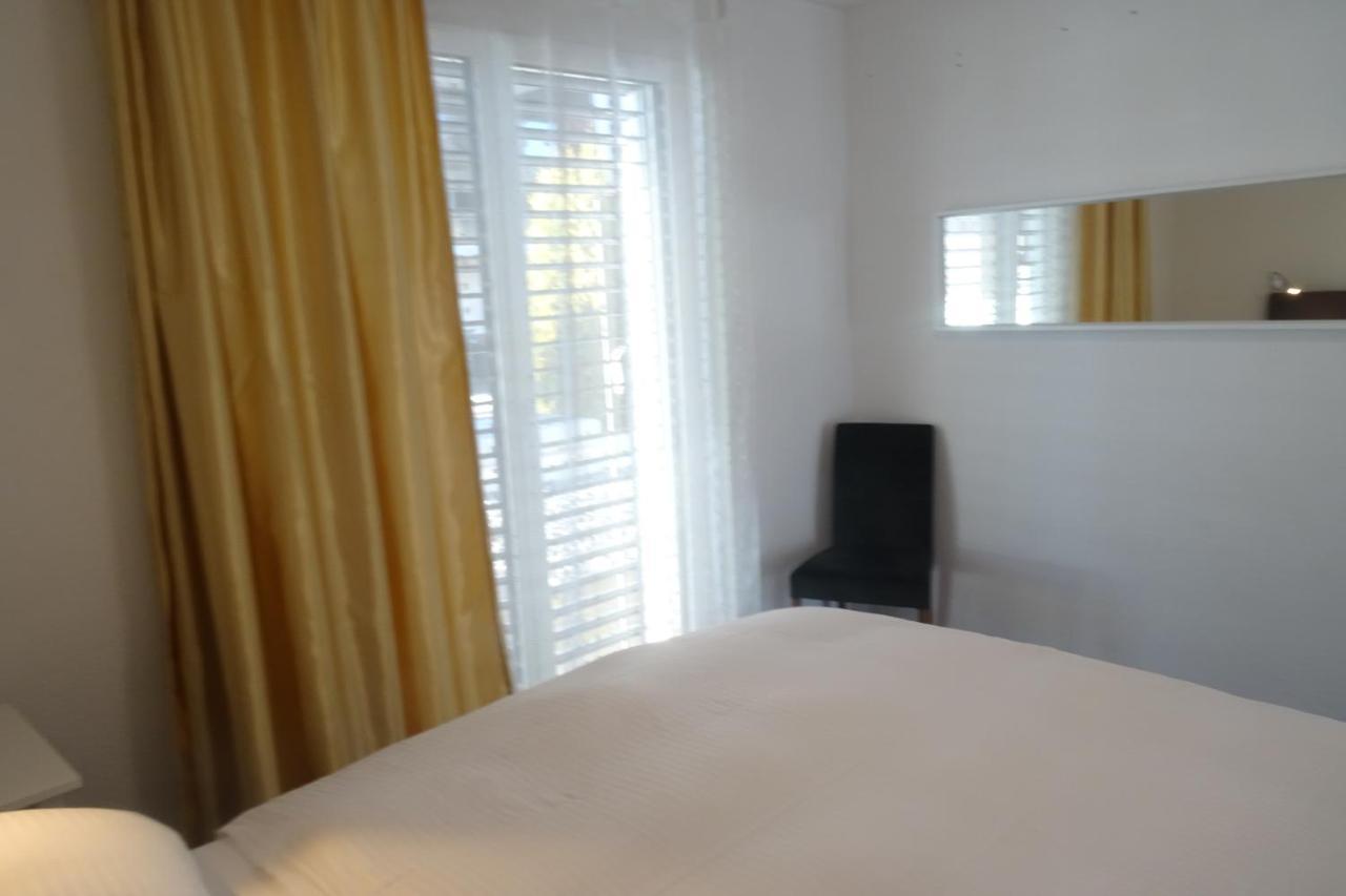 The Golf Apartments Interlaken Extérieur photo