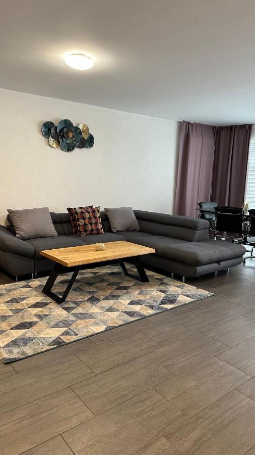 The Golf Apartments Interlaken Extérieur photo